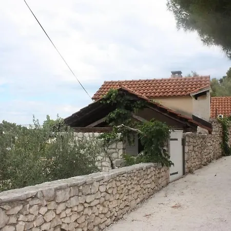 Kukaracha Appartement Bobovisca